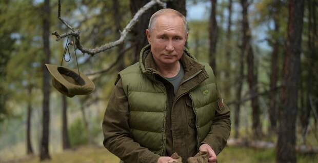 "Это же Путин, он не спит". Что мы знаем о привычках и жизненных принципах президента
