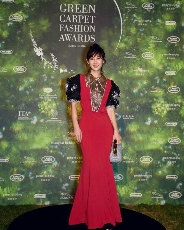 Чен Ран в платье Upcycled by Miu Miu 