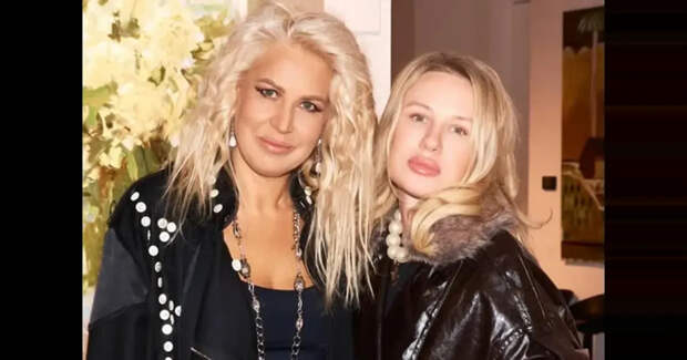 Скандальная экс-чиновница Минобороны Евгения Васильева открыла картинную галерею в центре Москвы