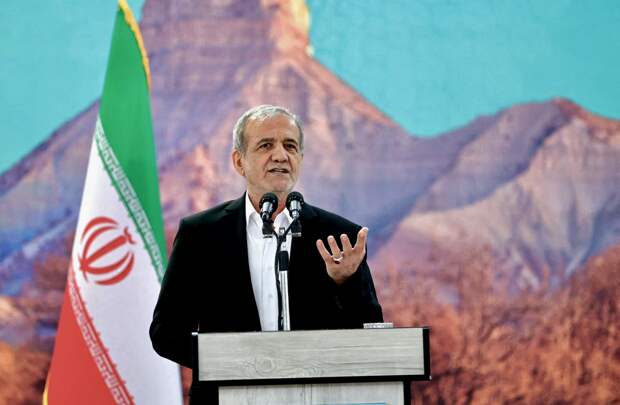 «Перемирие — не признак слабости»: Пезешкиян заявил, что прекращение огня с США одобрено верховным лидером Ирана