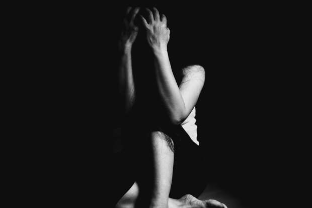 В Британии женщина 25 лет держала рабыню в своем доме