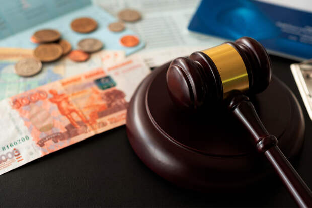 Суд оштрафовал профессора из Ярославля за участие в нежелательной организации