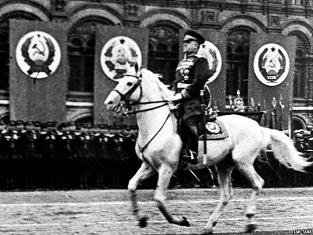 Как проходил первый Парад Победы 24 июня 1945 года 24 июня, парад победы, ссср