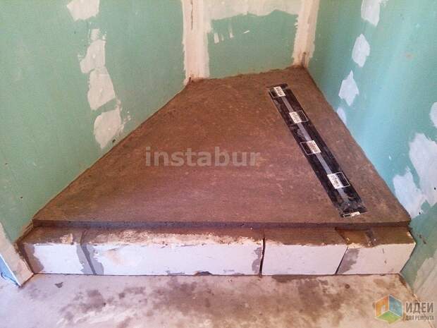 Самодельный подиум для душевой Самодельный подиум для душевой