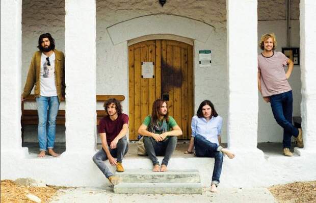 Источник питания: Где черпает вдохновение Кевин Паркер из Tame Impala
