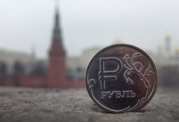 Bloomberg: Сильный рубль угрожает российской казне