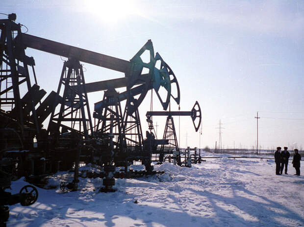 Нефть дорастет до 0: выгодно ли это России