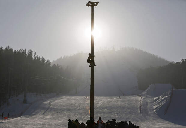 Масленица на горнолыжном курорте Бобровый лог в пригороде Красноярска