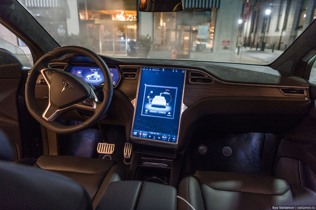 Tesla Model X: обзор удивительной машины