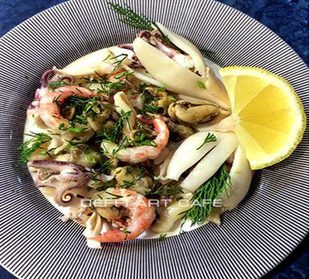 закуска из морепродуктов — Insalata frutti di mare.