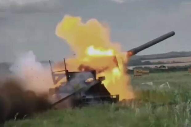 В России испытали огнеметную «Мальвину»