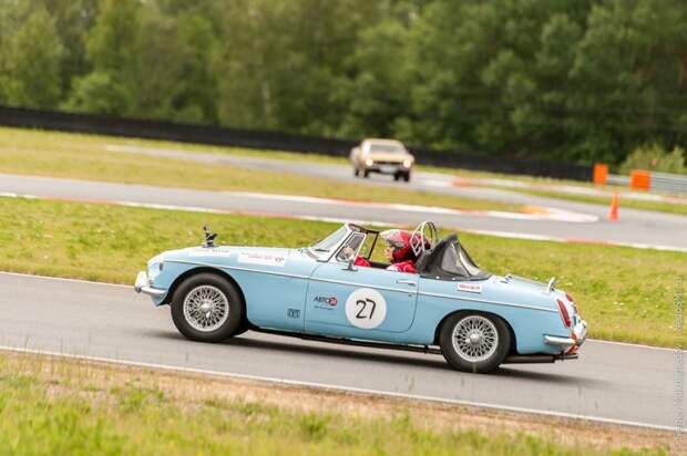 Гонки ретро-автомобилей - Moscow Classic Grand Prix  ретро авто, гонки, авто, олдтаймер