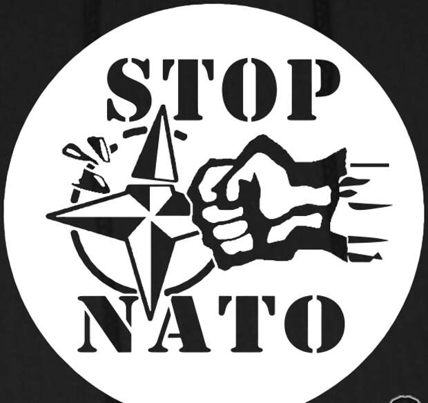 2-9-1008931232_hoodie-stop-nato
