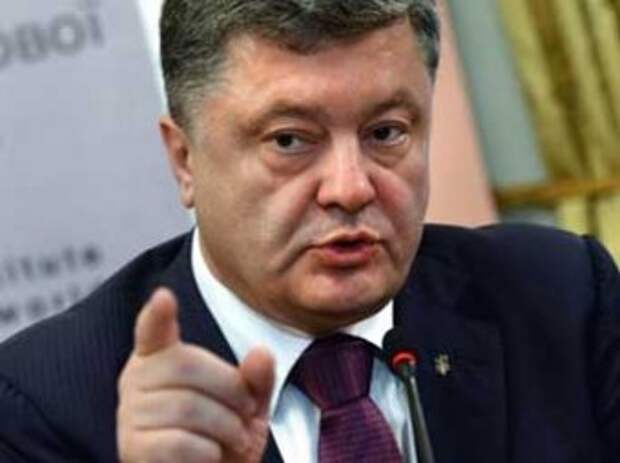 Порошенко признал факт госпереворота и захотел вернуть Януковичу звание президента Порошенко признал факт госпереворота и захотел вернуть Януковичу звание президента