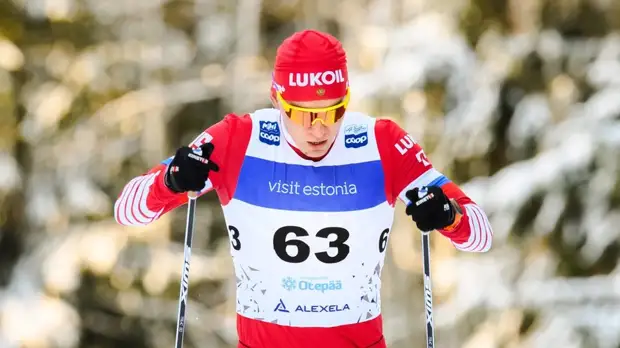 Большунов и Непряева заняли седьмые места в индивидуальных гонках на этапе КМ в Швеции