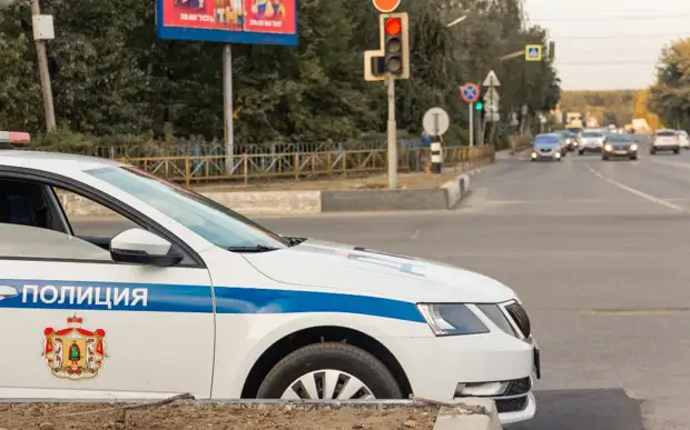 В Рязани на видео попало задержание двух человек