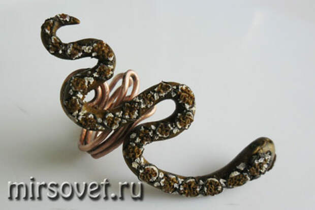кафф из пластики своими руками готов