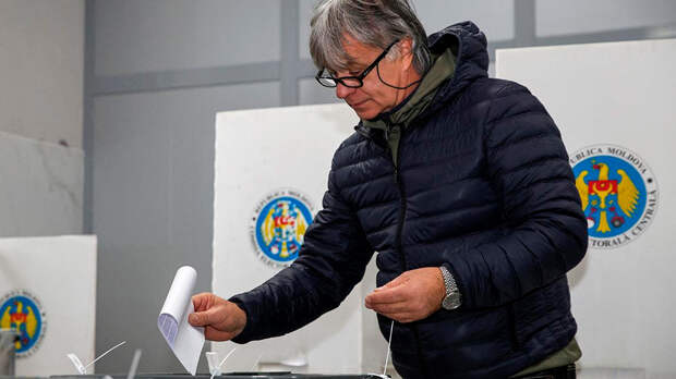 Политолог предрек победу партии Санду на выборах в Молдавии