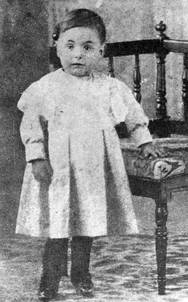 neruda_nino_600.jpg