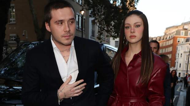 Организатор свадьбы Бруклина Бекхэма и Николы Пельтц прервал молчание