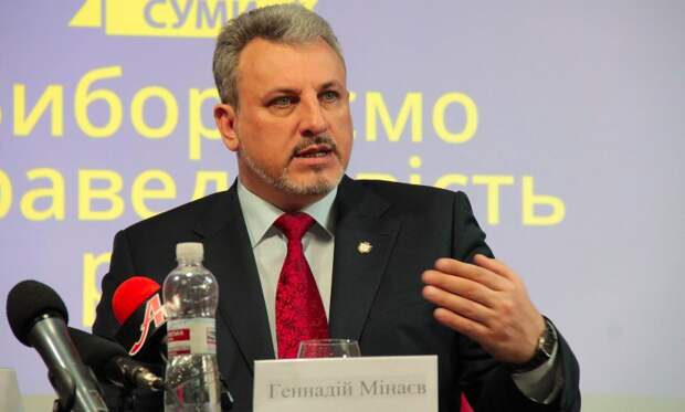 Экс-глава Сум дал совет всем украинцам “валить” из страны – подальше от “шариковых” и “швондеров” 