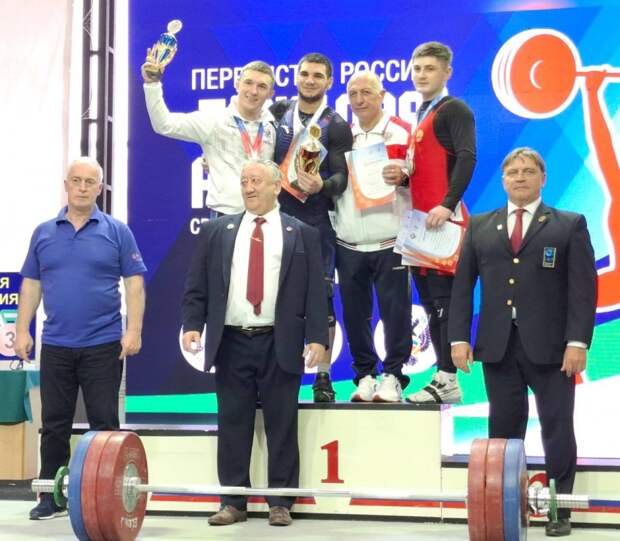 Симферополец  выиграл юношеское первенство России по тяжёлой атлетике