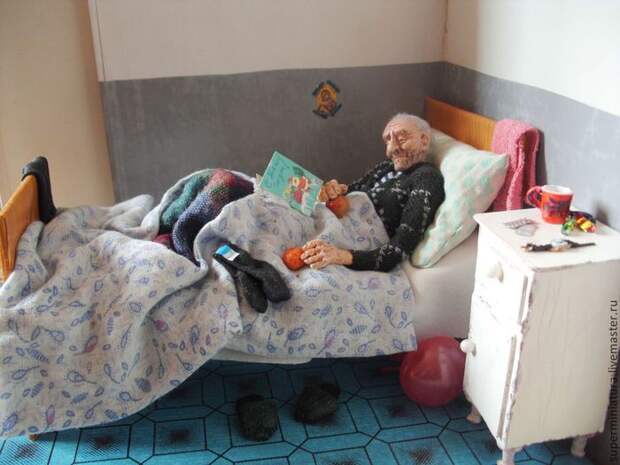 4593156_db623729371kuklyigrushkigrustnyjprazdniknovyjgod (700x525, 56Kb)