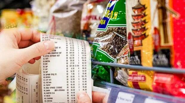 Новый год на пороге: чего ждать от цен на продукты и как не попасться на «праздничный» дефицит