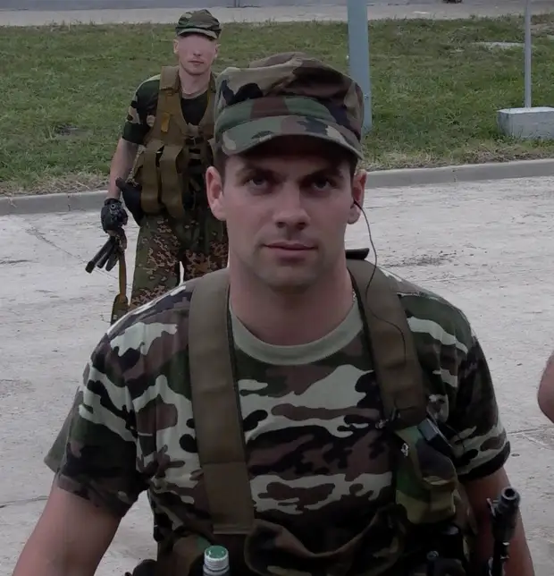 Александр Перов