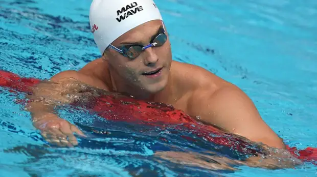 Морозов установил мировой рекорд на дистанции 100 метров комплексным плаванием