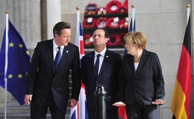 Британский премьер-министр Дэвид Кэмерон, президент Франции Франсуа Олланд и канцлер Германии Ангела Меркель