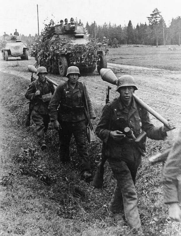 GrossdeutschlandDiv-EPruss-Oct44.jpg GrossdeutschlandDiv-EPruss-Oct44.jpg