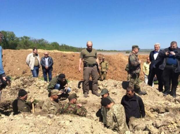 «Линия достоинства» оказалась ямой для карликов