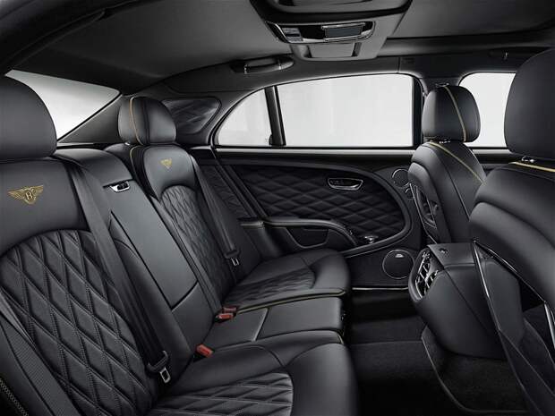 Элитный седан Bentley Mulsanne пережил свой первый рестайлинг Элитный седан Bentley Mulsanne пережил свой первый рестайлинг bentley, mulsanne, авто, рестайлинг, седан