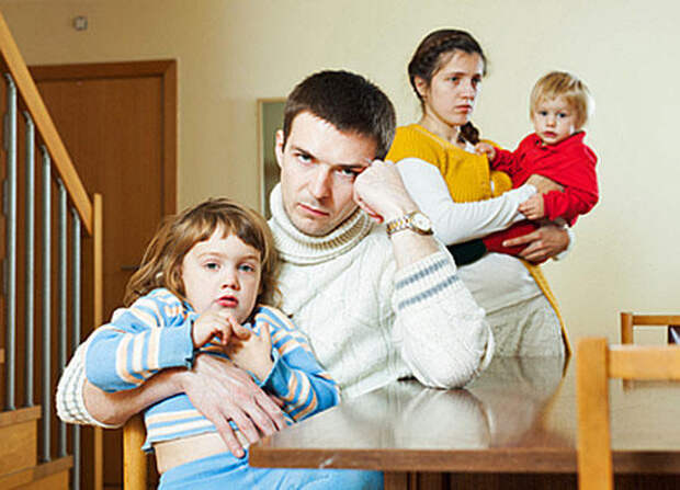 Почему люди, несчастные в браке, не разводятся? 10 главных причин