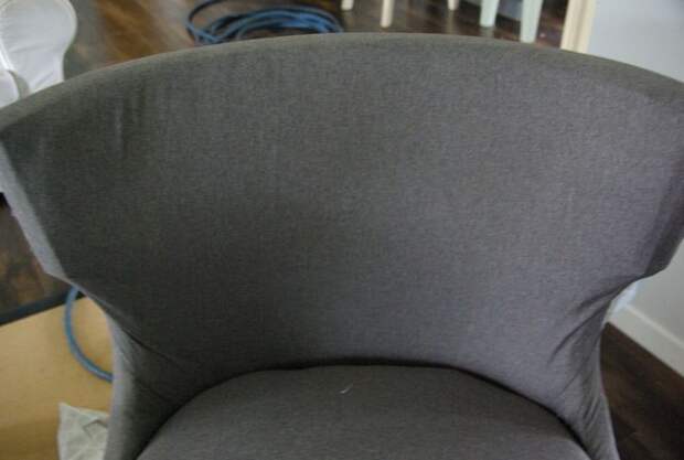 Как кресло обновить   спинка обита тканью