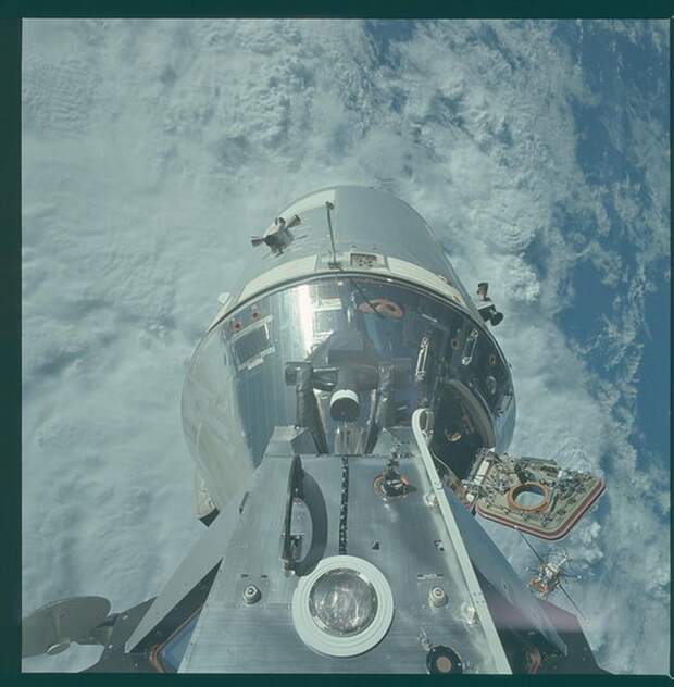 Редкие фотографии Луны от NASA