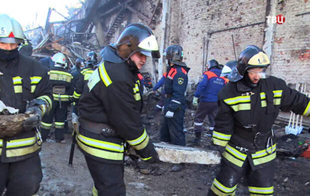 Пропавшими без вести после пожара в Казани числятся до 19 человек