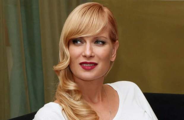 «Ей не место на сцене!»: как преподаватель МХАТа не признавал звезду «Бандитского Петербурга», а муж-миллионер притворился водителем