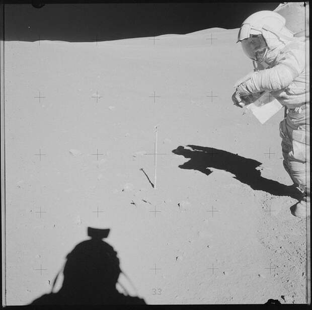 Редкие фотографии Луны от NASA