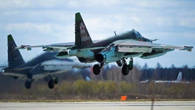 Штурмовик Су-25. Архивное фото