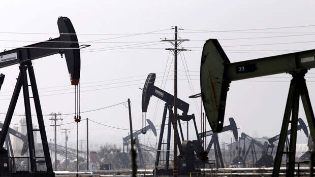 Нефтегазовые доходы России в июле оказались ниже ожидаемых на 74,7 млрд рублей