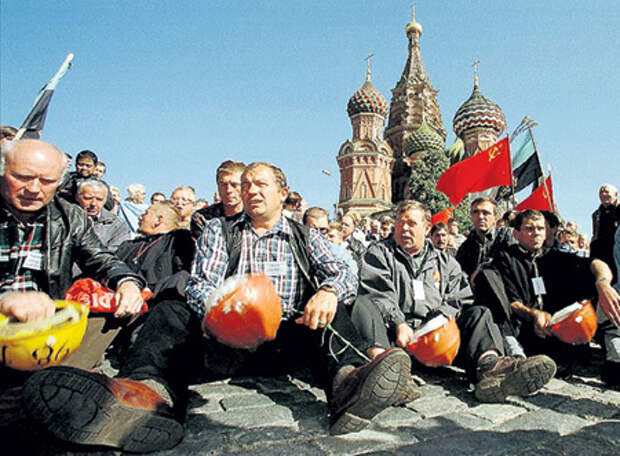 Шахтёры в Москве пробивают рыночные идеи Бориса ЕЛЬЦИНА, 1990 г. Фото: © Reuters