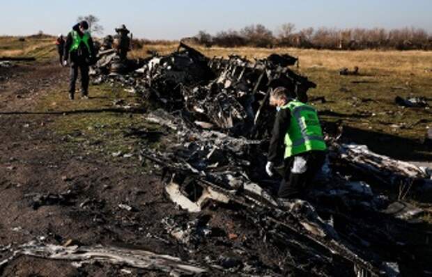 На месте крушения Boeing в Донецкой области, 6 ноября 2014 года