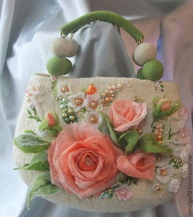 Валяные арт-сумки «Весна под рукой»