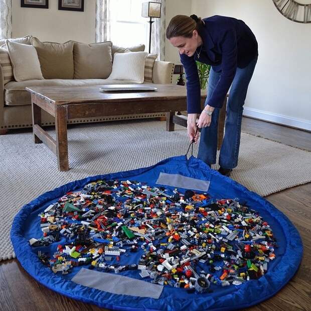 Детская комната: 26. Интересная идея: Матт-мешок для Лего, чтобы быстро прибирать детали конструктора кухня, хранения