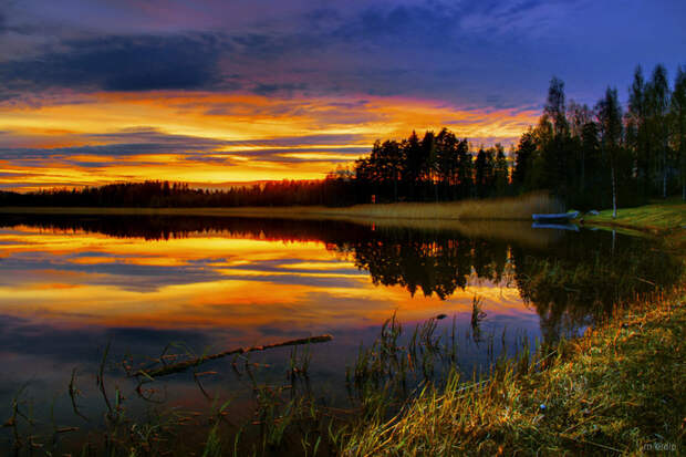 in_the_still_of_the_dusk_by_m_eralp-d65jp61 (700x466, 460Kb)