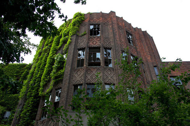 Самые красивые заброшенные места в мире The 33 Most Beautiful Abandoned Places In The World 28 Самые красивые заброшенные места в мире