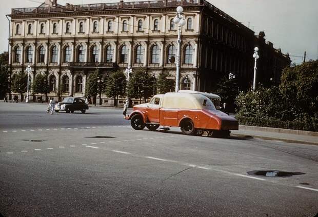 Фоторепортаж из СССР полувековой давности. Советская жизнь в объективе Джона Шульца Фоторепортаж из СССР полувековой давности. Советская жизнь в объективе Джона Шульца