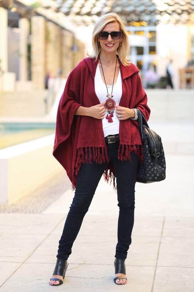 Jacket-Society-Merlot Hooded Poncho With Fringe-9699